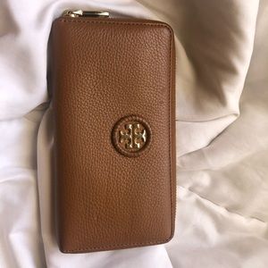Tory Burch Long Wallet